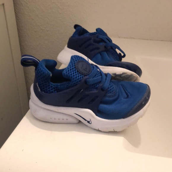 Nike toddler Size 8